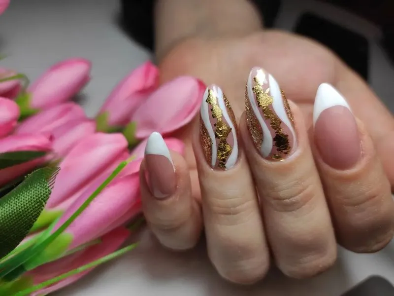 30 White Nails with Gold Flakes: Acrylic, Coffin, Ombre, Marble